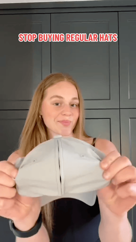 La seule casquette qui ne détruit pas ta coiffure